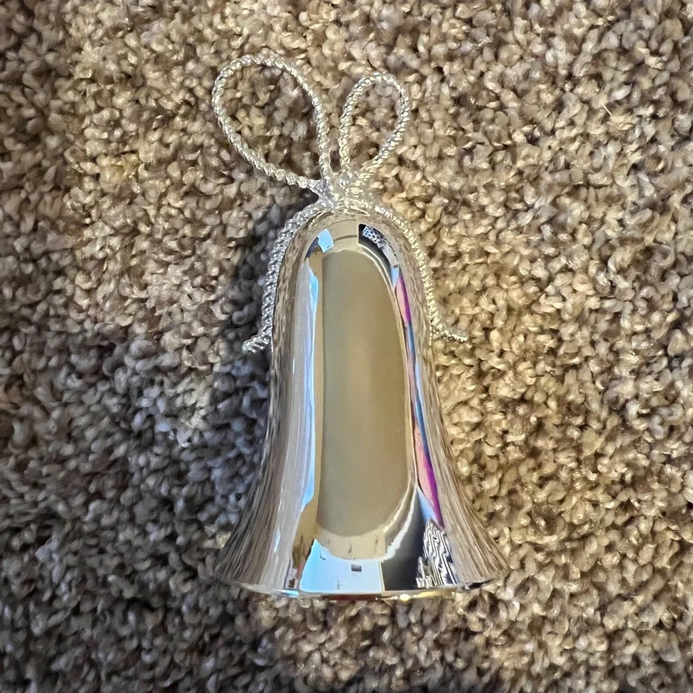 Vera Wang Love Knots Silver Bell - Set of 2